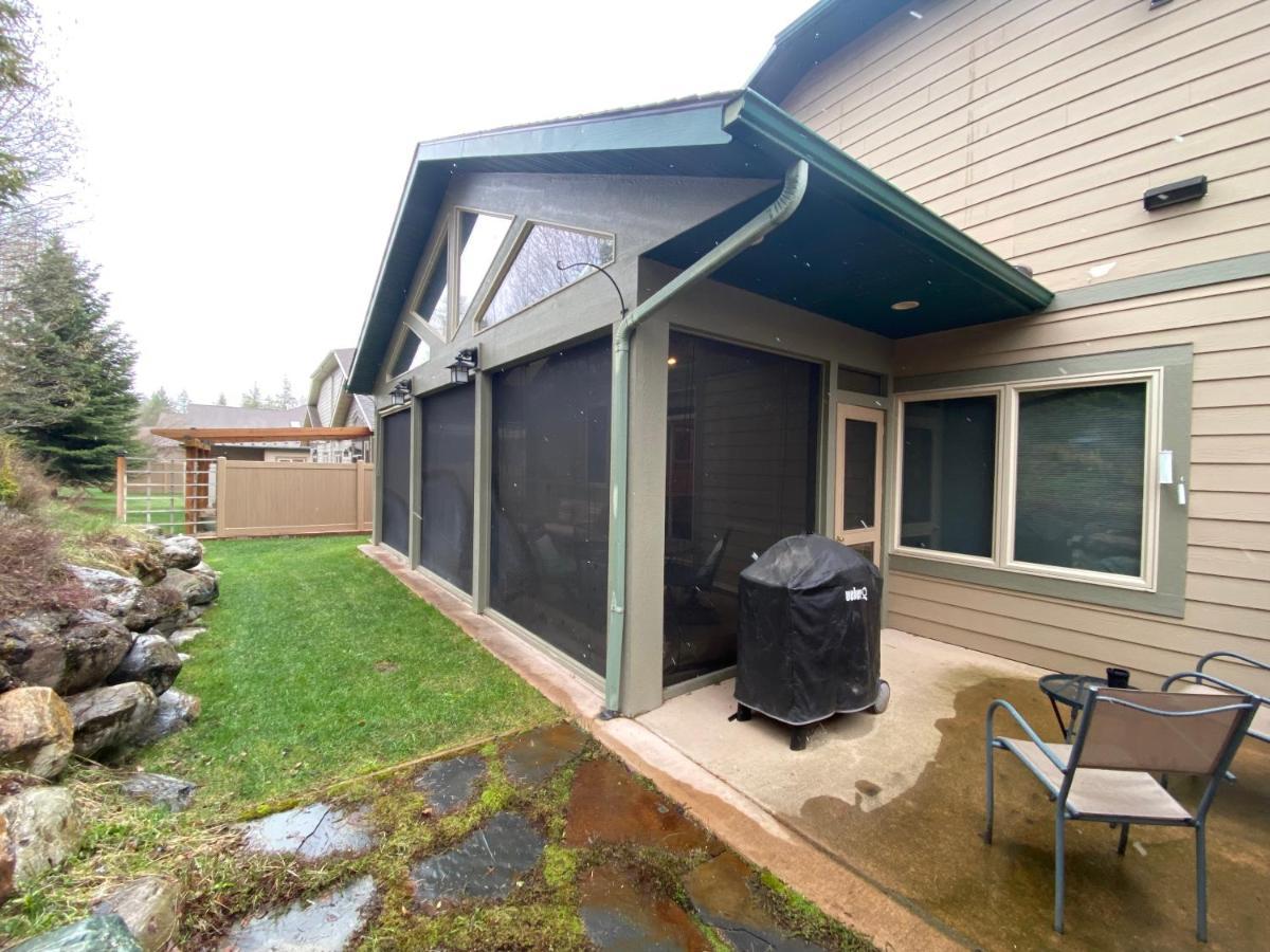 Glacier National Park Getaway - Oakmont Retreat Columbia Falls Exterior photo