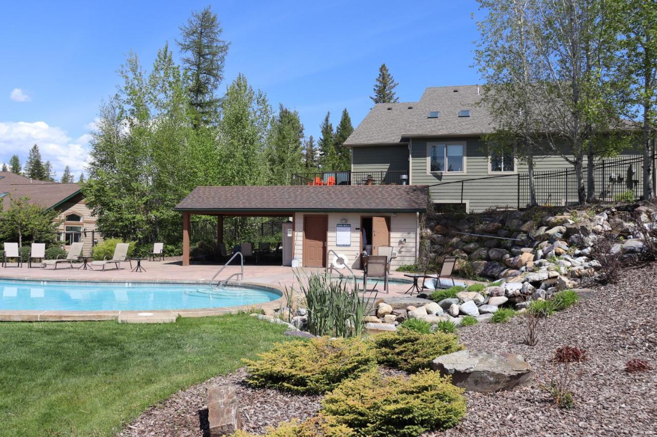 Glacier National Park Getaway - Oakmont Retreat Columbia Falls Exterior photo