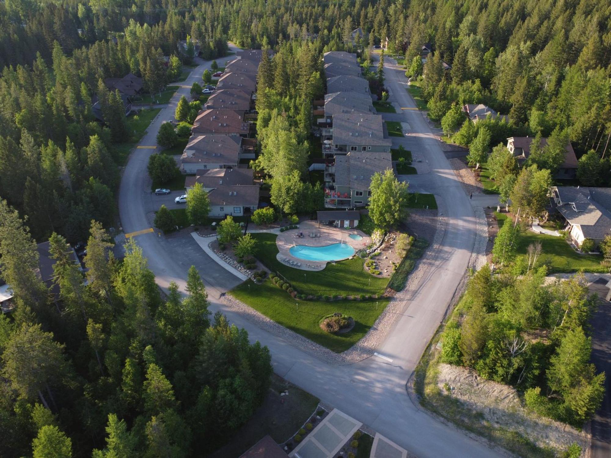 Glacier National Park Getaway - Oakmont Retreat Columbia Falls Exterior photo